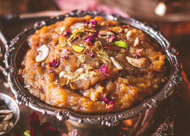 Moong dal halwa at home