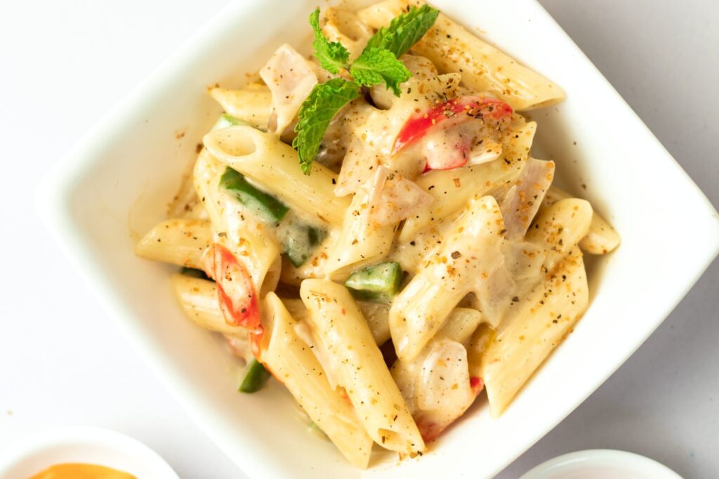 white sauce pasta