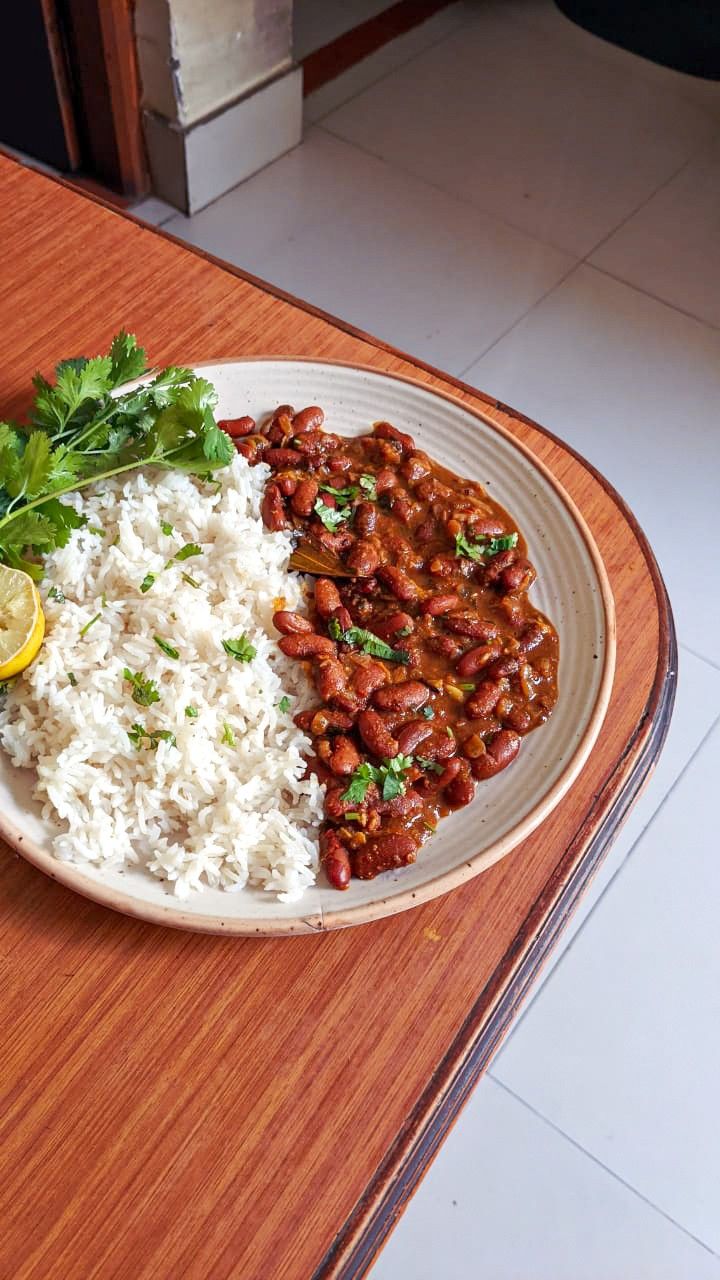 Deliciously Spicy Rajma Chawal Recipe for Home Cooking